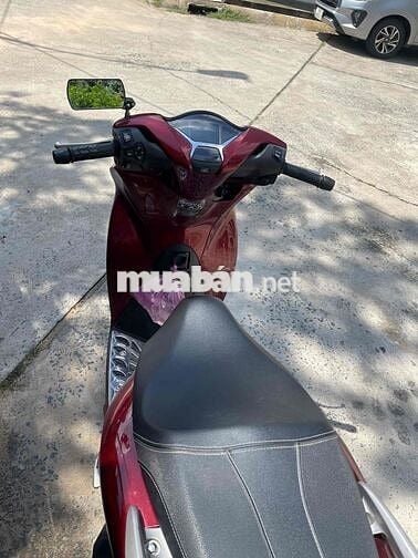 xe nhà ít đi cần bán
