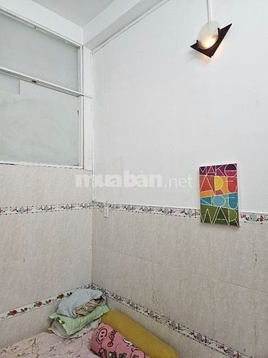 Cho thuê đầy đủ tiện nghi tại 214/C33 Nguyễn Trãi P.NCT Q1 chỉ 3 triệu