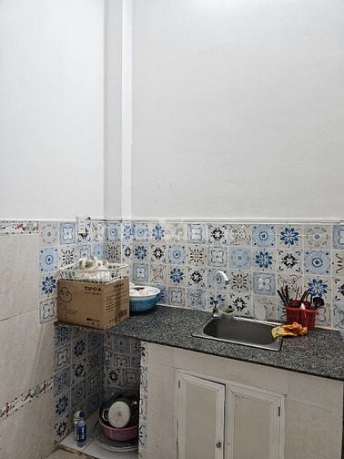 Cho thuê đầy đủ tiện nghi tại 214/C33 Nguyễn Trãi P.NCT Q1 chỉ 3 triệu