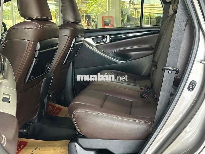 Innova 2020 2.0G -12.000 km(ĐI ÍT,GIÁ CÒN GIẢM)