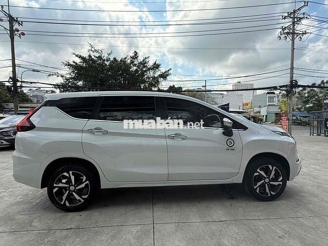 Mitsubishi Xpander 2022 AT Premium - 42000 km