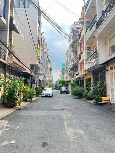 Nhà hẻm hẻm xe tải 6m.Khu đồng bộ,Phan Văn Trị P.11.6 tỷ 8