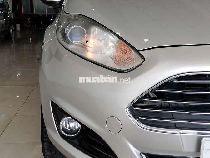 Ford Fiesta Titanium 2016 Bảo Hành 6 Tháng