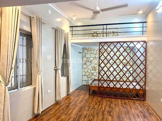 Chính chủ cho thuê nhà nguyên căn ngõ 55 D Phố Hai Bà Trưng, Hoàn Kiếm