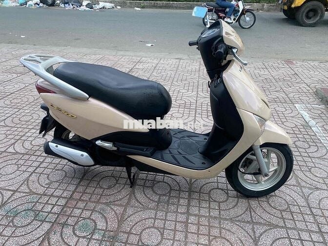 Xe Honda Lead hột gà