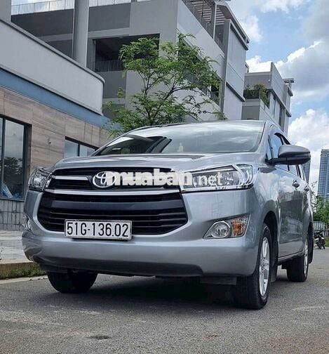 Toyota Innova 2017 2.0E - 245000 km