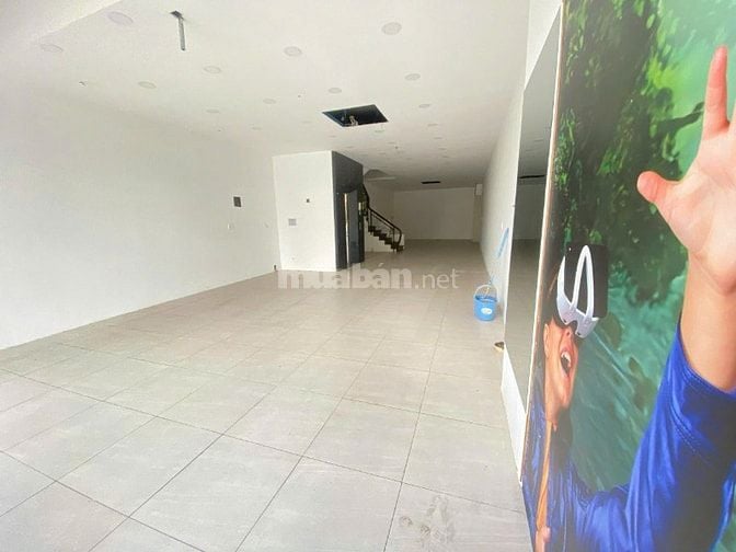 Nhà cho thuê Cityalnd Mặt Tiền Phan Văn trị (ngay Emart) có Thang Máy