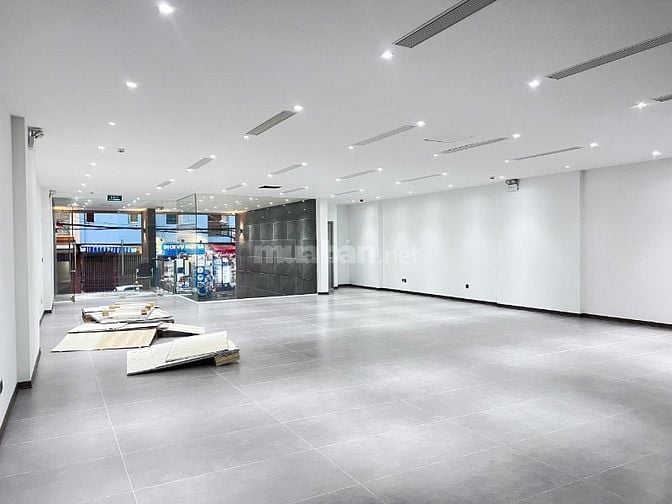 CHO THUÊ SÀN TẦNG 1 - 252m2 - Yên Hoà, Cầu Giấy