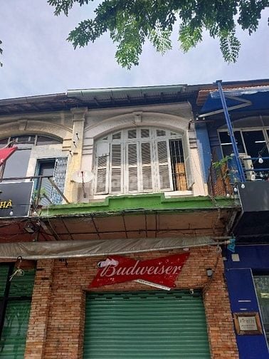 Măt Tiền NgTri Phương,P9,Q5. 4 dài15m, 1 Lầu+ 1 cănhộ 40m. Giá 23,5Tỷ