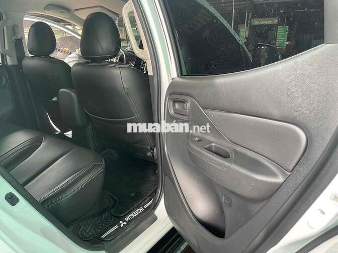 Mitsubishi Triton 2022 4x2 AT MIVEC - 64000 km