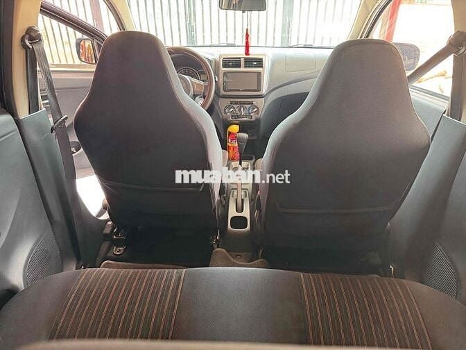 Toyota Wigo 2019 1.2 AT số tự động - 120000 km