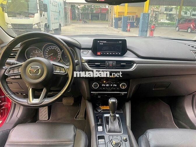 Mazda 6 2.0AT 2019 màu đỏ rất mới - 21000 km