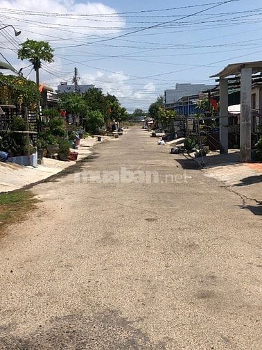 Bán Nhà Sát Biển 4x20(80m2) Tân Phước Lagi Cách Biển Chỉ 200m