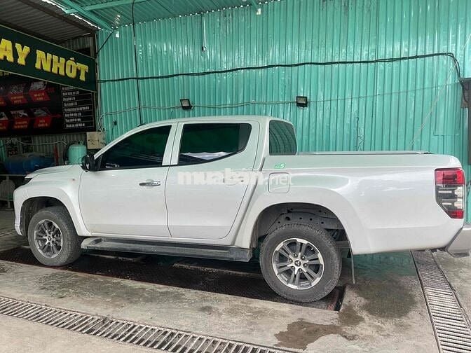Mitsubishi Triton 2022 4x2 AT MIVEC - 64000 km