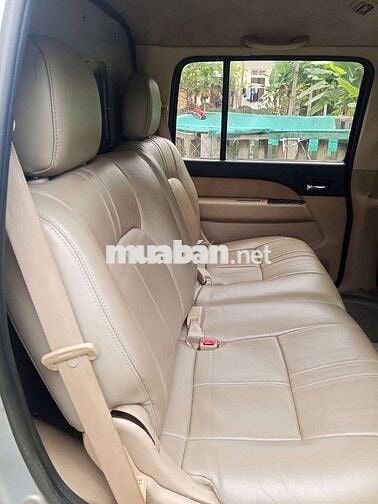 Ford Everest 2012 Limited 4x2 - 180000 km