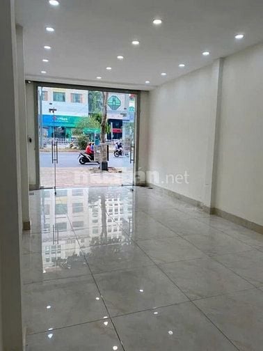 Chỉ đi định cư, cần bán nhà Mặt Tiền Cộng Hòa, Phường 13, Tân Bình  MÔ