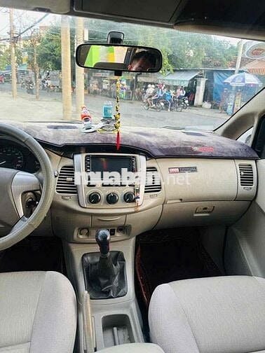 Toyota Innova 2014 E - 168000 km