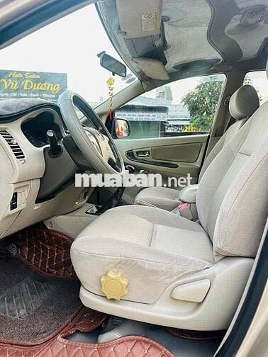 Toyota Innova 2014 E - 168000 km