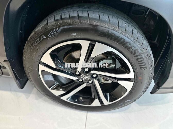 Toyota Yaris Cross 2023 HEV 1.5 CVT - 28990 km