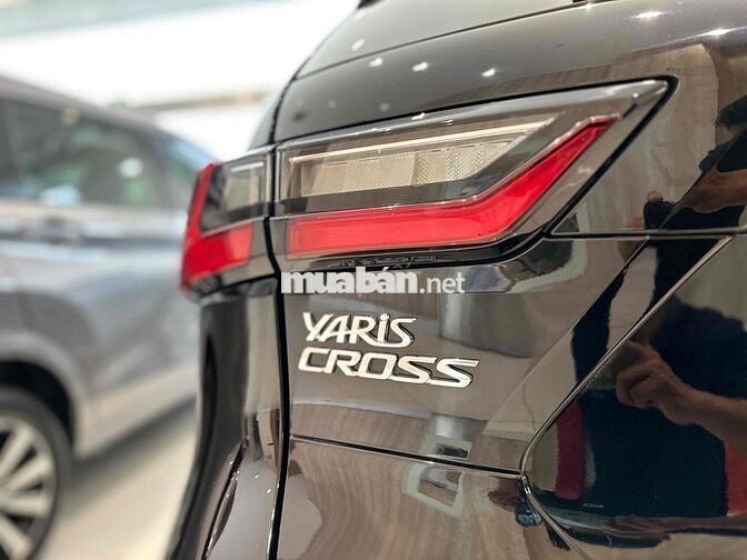 Toyota Yaris Cross 2023 HEV 1.5 CVT - 28990 km