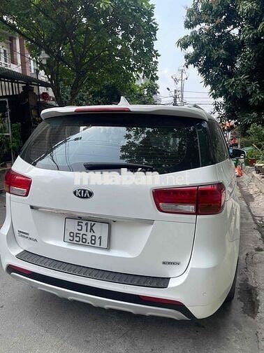 Kia Sedona 2017 2.2 DATH - 76000 km