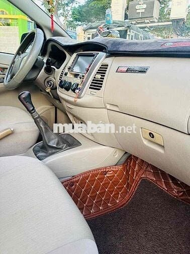 Toyota Innova 2014 E - 168000 km