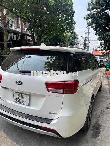 Kia Sedona 2017 2.2 DATH - 76000 km