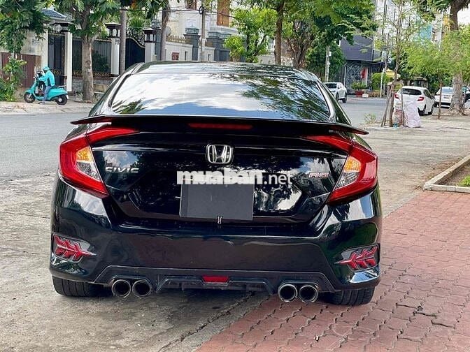 Honda Civic 2019 1.5 Turbo RS. Xe GĐ 1 Chủ. Có BH