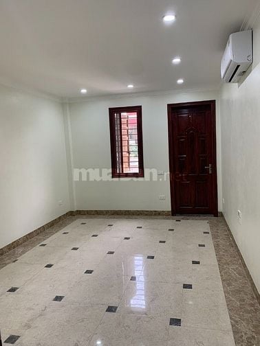 Bán nhà 6 tầng mặt tiền khu phố sầm uất Hà Đông