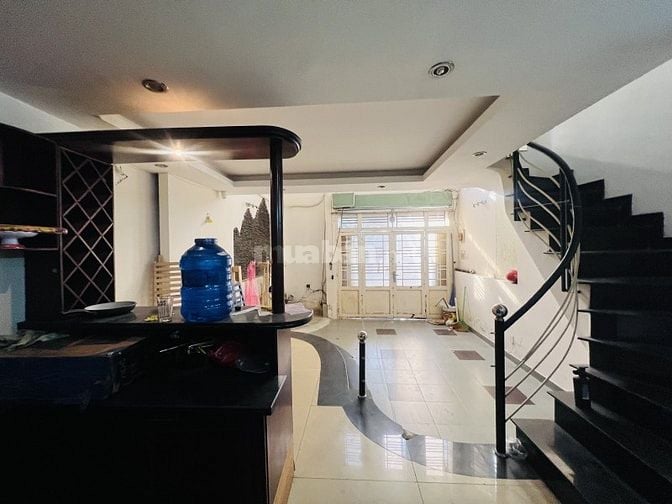 Bán nhà HXH Thoại Ngọc Hầu 45m2. 5 tầng. 5.8T
