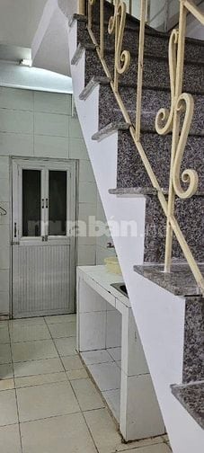 Cho thuê cặp 2 nhà ngõ 93 phố Nghĩa Dũng, Ba Đình