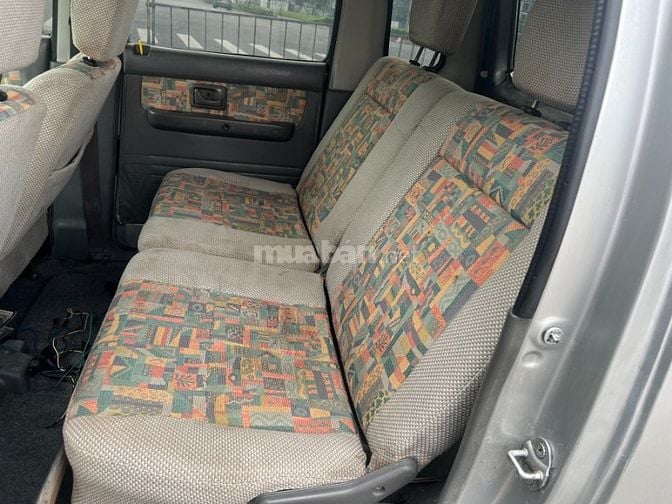 Bán xe suzuki WagonR màu bạc,biển HN