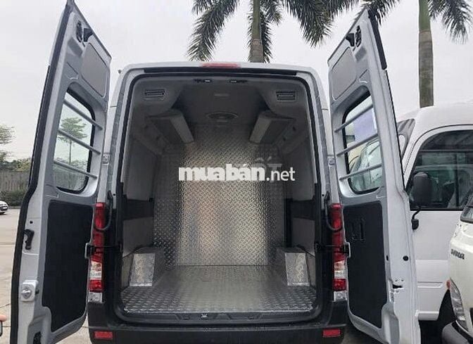 Bán Hyundai Solati 2019 Tải Van 6 chỗ 900kg