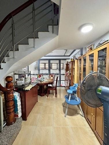 HẺM 8M , KHU PHÂN LÔ PHAN VĂN TRỊ 