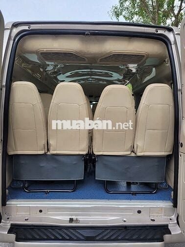 GIA ĐÌNH CẦN BÁN XE FORD TRANSIT LUXURY ĐỜI 2016