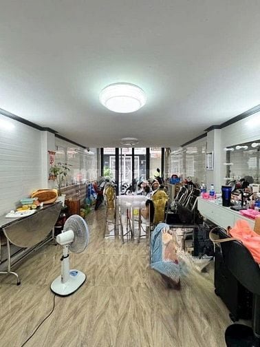 HẺM 8M , KHU PHÂN LÔ PHAN VĂN TRỊ 