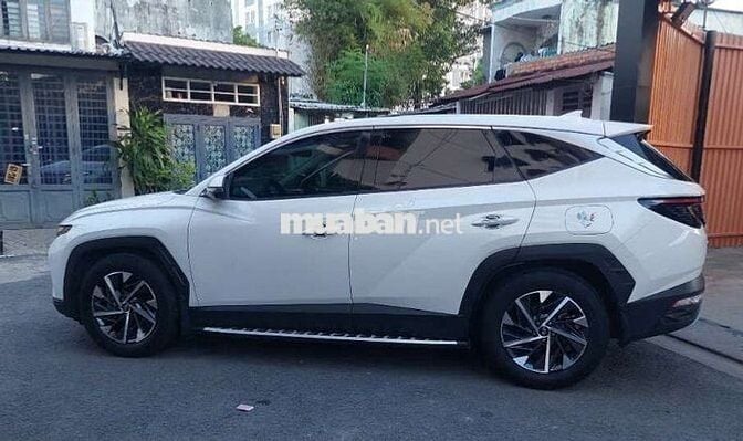 Hyundai Tucson 2022 2.0 Diesel Đặc biệt - 76 km