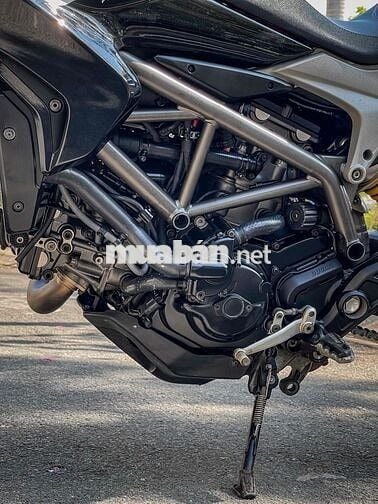 cần bán Ducati Hyper Strada 821