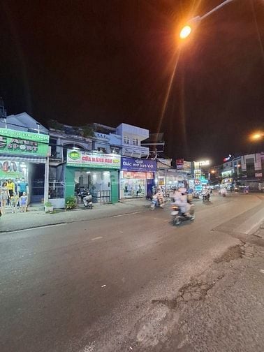 Bán nhà mặt tiền Đỗ Xuân Hợp Phước Long B Quận 9 giá 21,5 tỷ