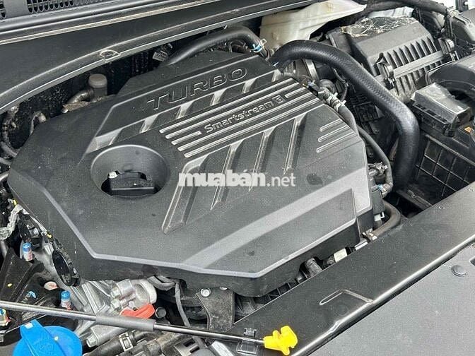 Hyundai Custin 2024 Cao Cấp 2.0T - 17000 km