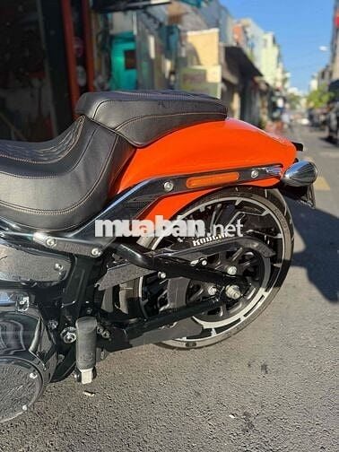 harley breakout 117
