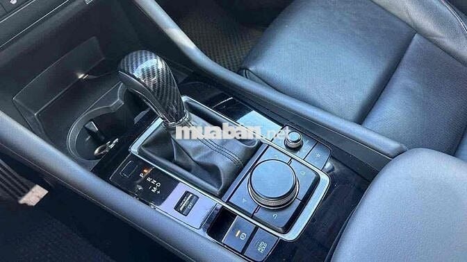 Mazda 3 2020 1.5L Luxury - mẫu mới 2021