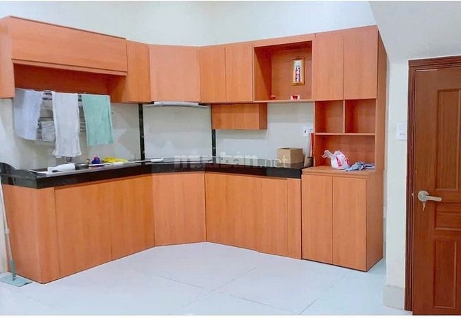 Tôi cần cho thuê nhà nguyên căn 3 lầu KDC 13E Intresco đường 12m 