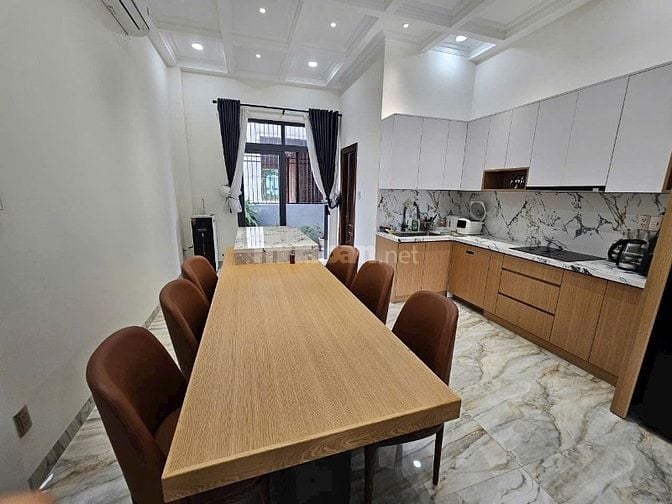 Nhà 1 trệt 2 lầu, phường Thuận Giao, Thuận An, BD, (sổ hoàn công) 