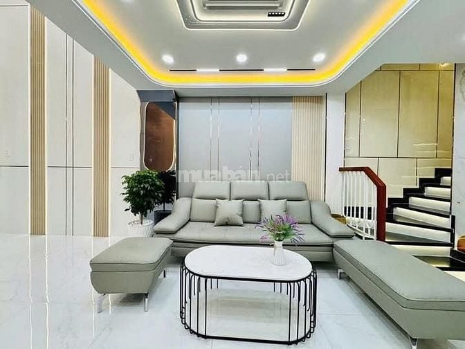 Nhà 4 x 12 đúc 1 trệt 3 lầu hẻm 6m nguyễn văn khối p8 gò vấp 