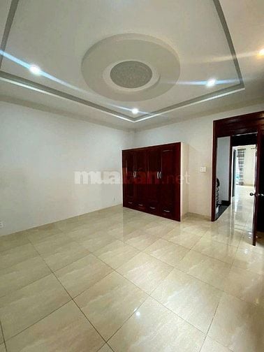 Cần cho thuê nhà HXH 345/2A Trần Hưng Đạo P.Cầu Kho Q.1