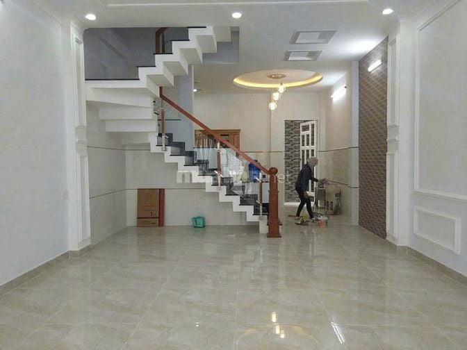 Cần cho thuê nhà HXH 345/2A Trần Hưng Đạo P.Cầu Kho Q.1