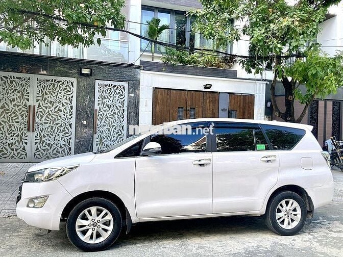 Toyota Innova 2019 E xe gia đình- chính chủ: 420tr
