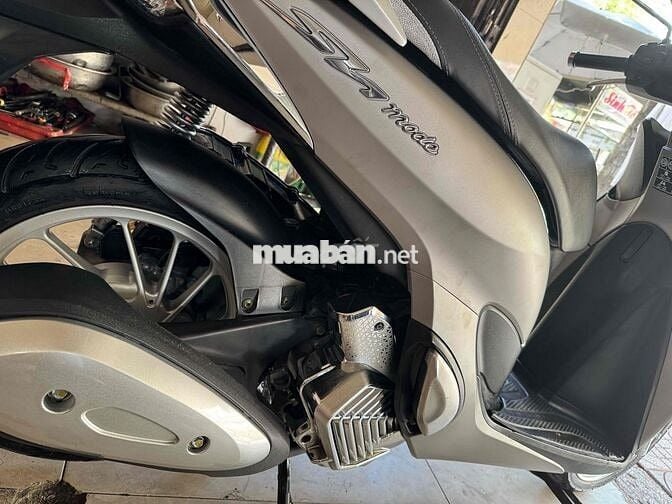 Shmode Abs 125i màu bạc đen dk 12/2021 odo 10000km
