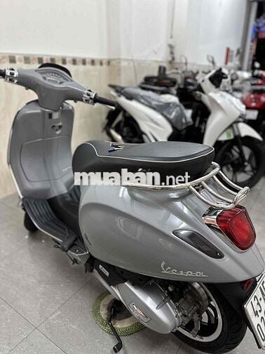 Vespa suêu lướt 2024